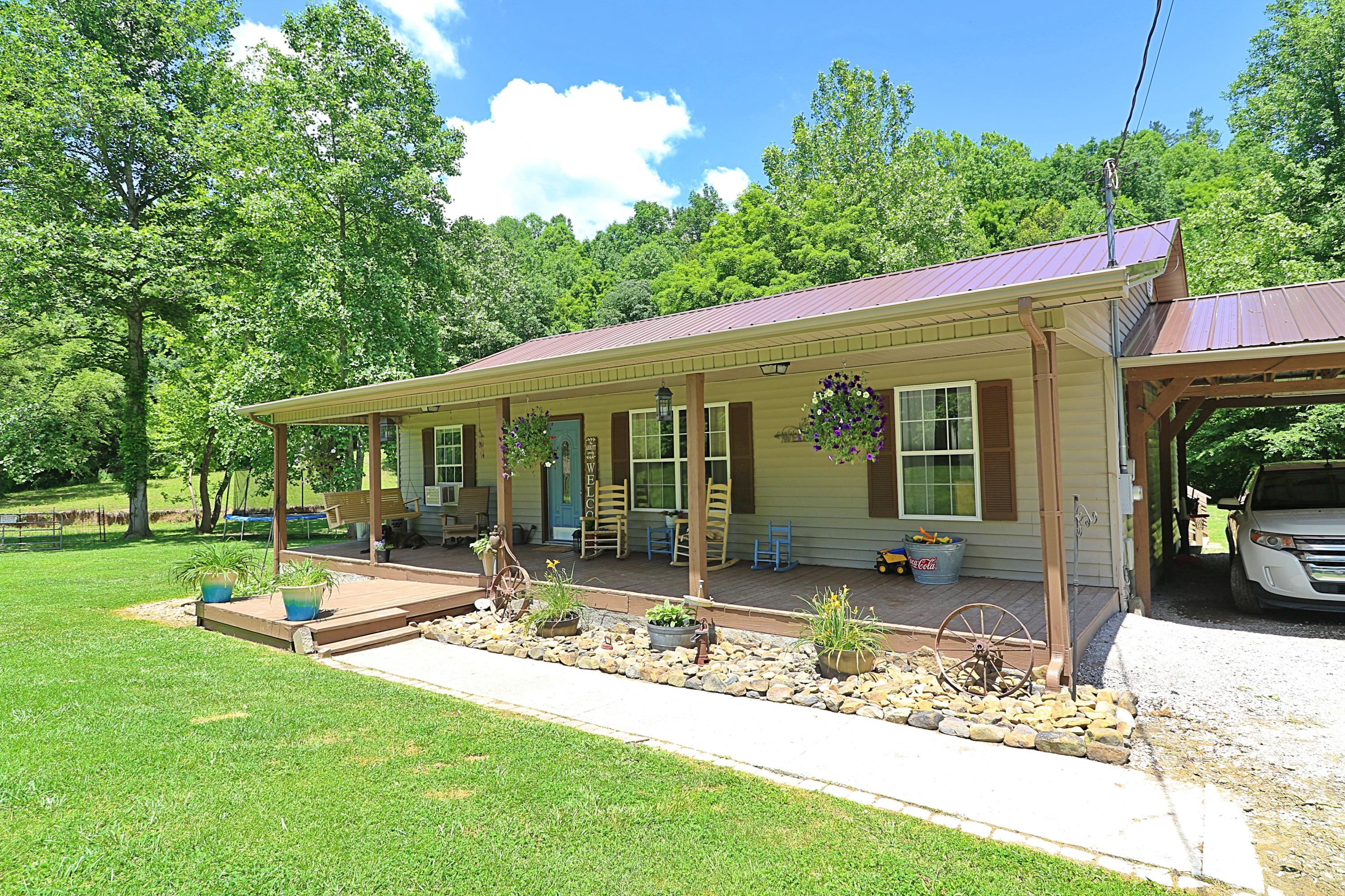 525 Bird Holler Road Oneida, TN 37841 - Photo 1 of 40 094A4535