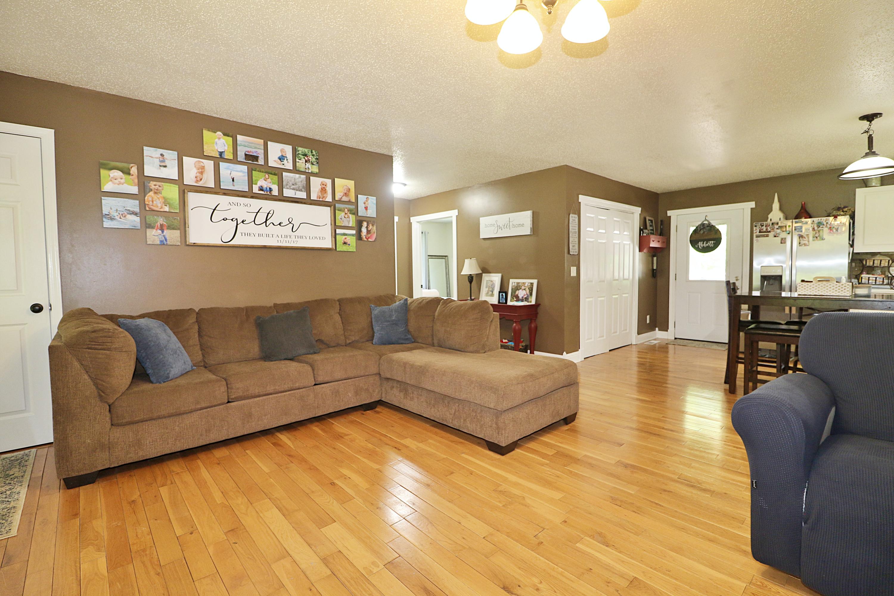 525 Bird Holler Road Oneida, TN 37841 - Photo 40 of 40 094A4522