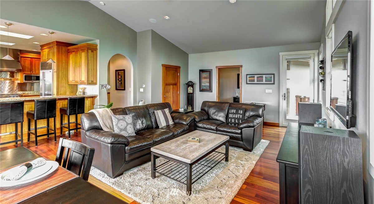 3778 Toad Lake Road Bellingham, WA 98226 - Photo 13 of 25