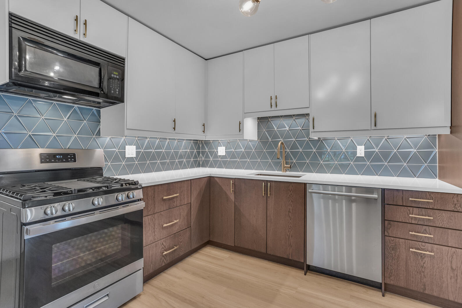 1603 Park Road Jackson, MI 49203 - Photo 6 of 41 0N0A2196