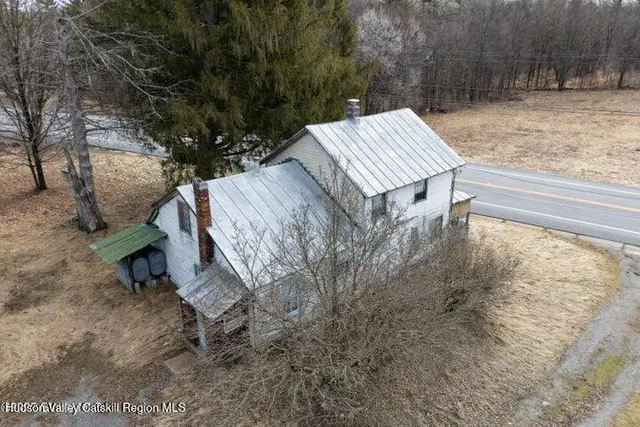 $132,900 | 315 North Greenfield Road, Greenfield, NY 12859