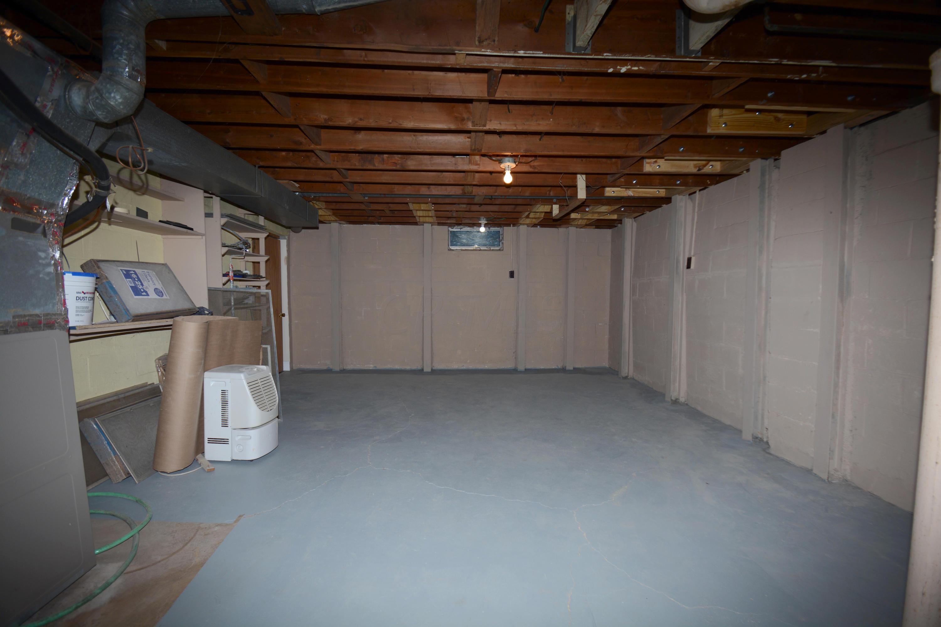 4490 Sandy Lane Road Columbus, OH 43224 - Photo 17 of 24 Gallery Image 17