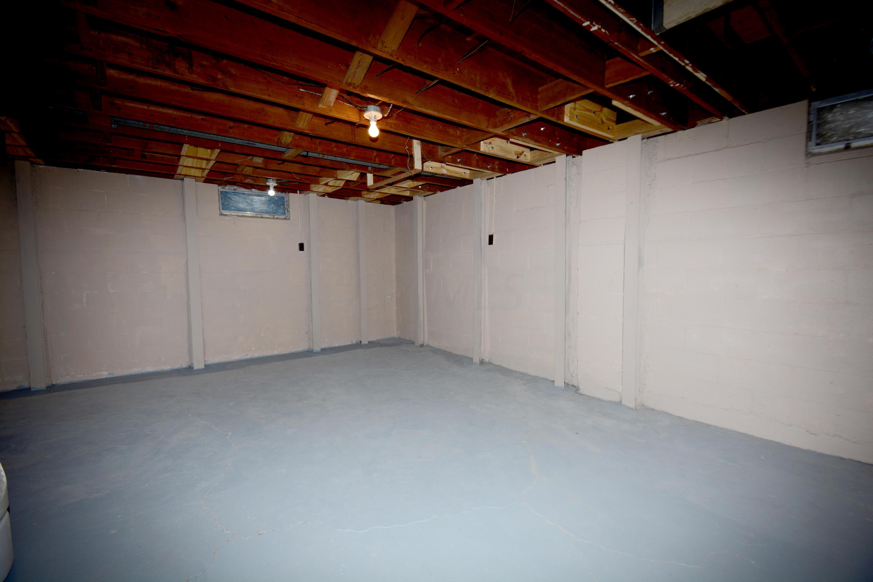 4490 Sandy Lane Road Columbus, OH 43224 - Photo 18 of 24 Gallery Image 18