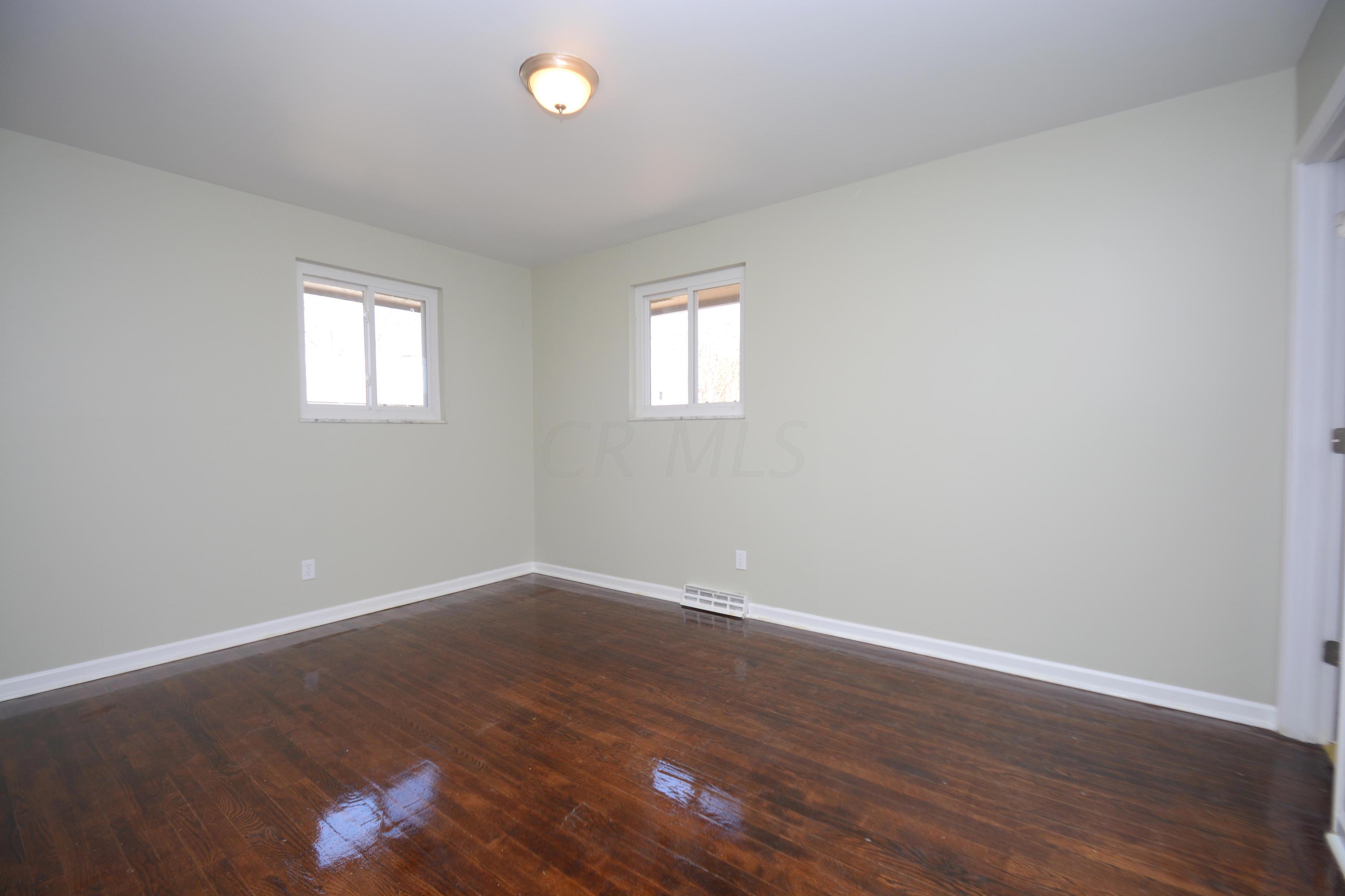 4490 Sandy Lane Road Columbus, OH 43224 - Photo 10 of 24 Gallery Image 10