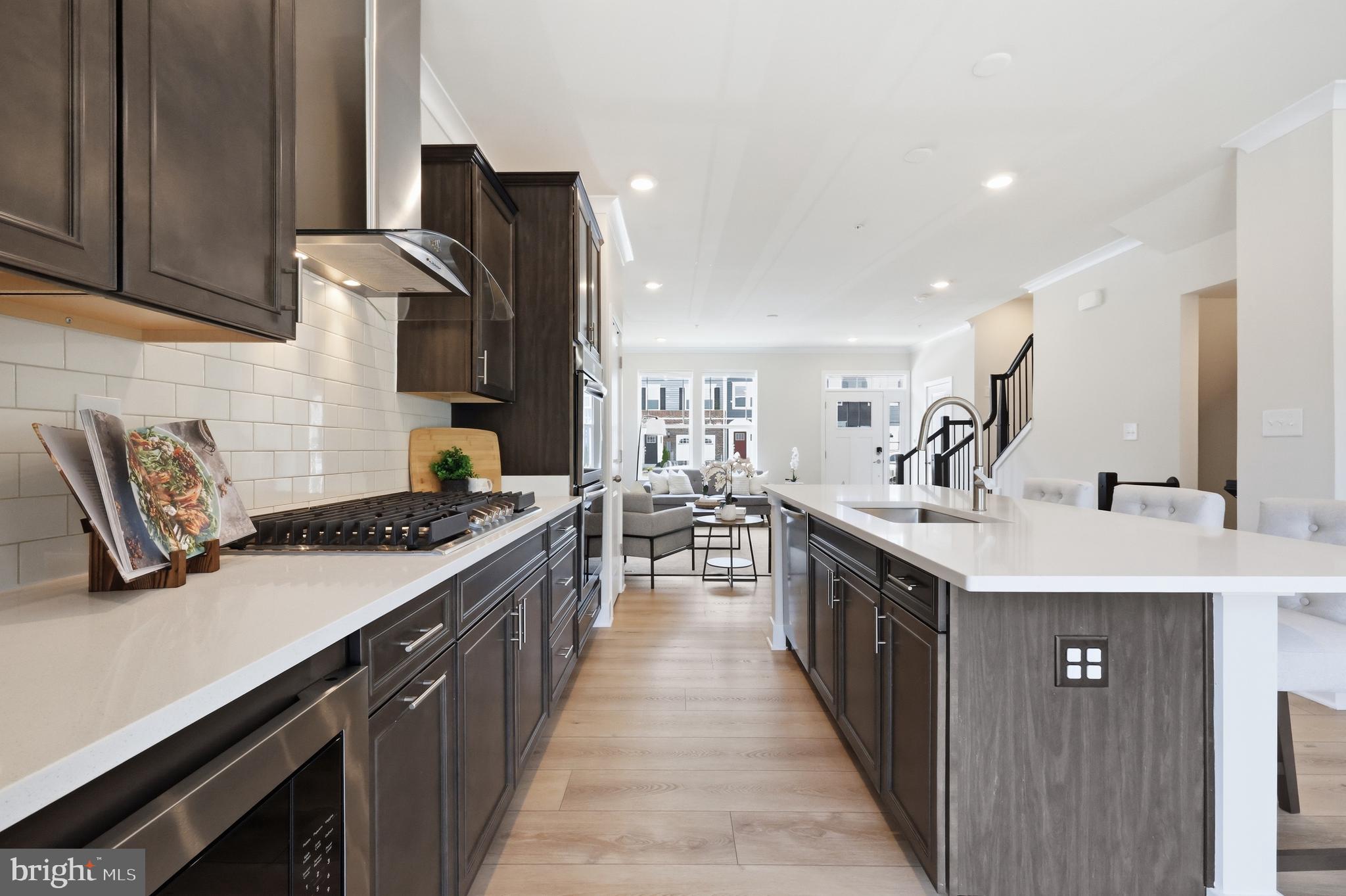 2403 Woodlands Road Baltimore, MD 21244 - Photo 6 of 63