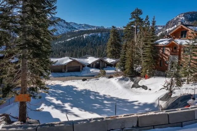 $1,799,000 | 64 Juniper Road, Unit 29, Mammoth Lakes, CA 93546
