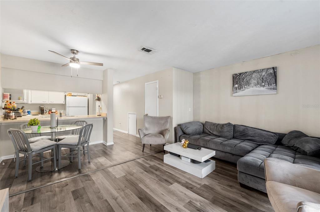 2635 Southwest 35th Place, Unit 307 Gainesville, FL 32608 - Photo 9 of 24