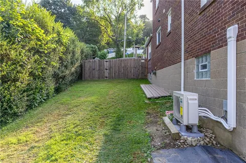 $289,900 | 1731 Costello Street, Verona, PA 15147