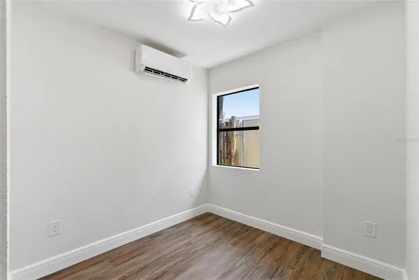 $2,300 | 113 145th Avenue, Unit 6, Madeira Beach, FL 33708