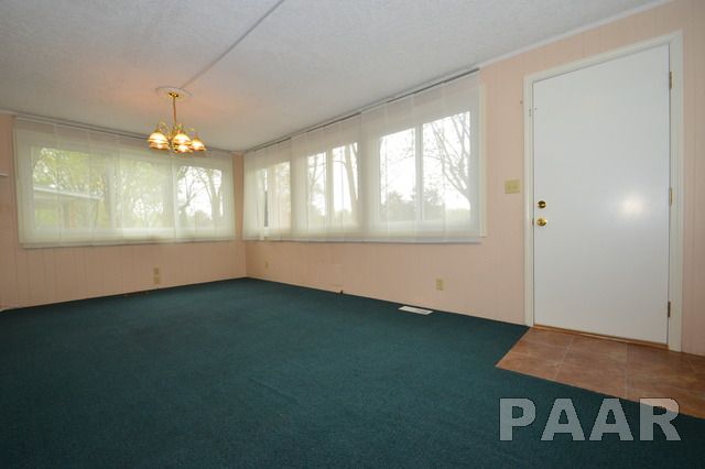 5212 West Pfeiffer Road Bartonville, IL 61607 - Photo 7 of 15 Gallery Image 7