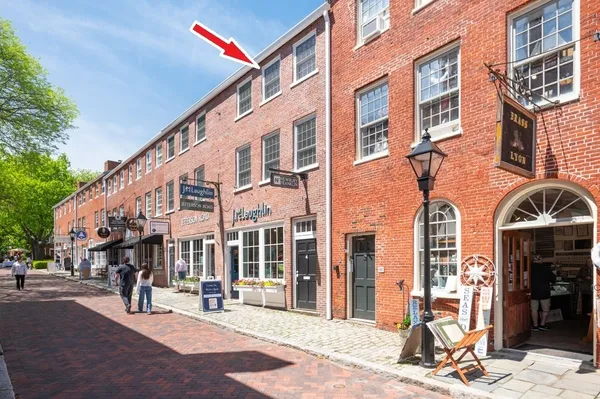 $1,950 | 4 Inn Street, Unit 4A, Newburyport, MA 01950