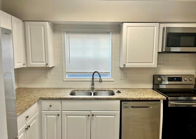 1615 Pontiac Place Southeast Atlanta, GA 30315 - Photo 7 of 14