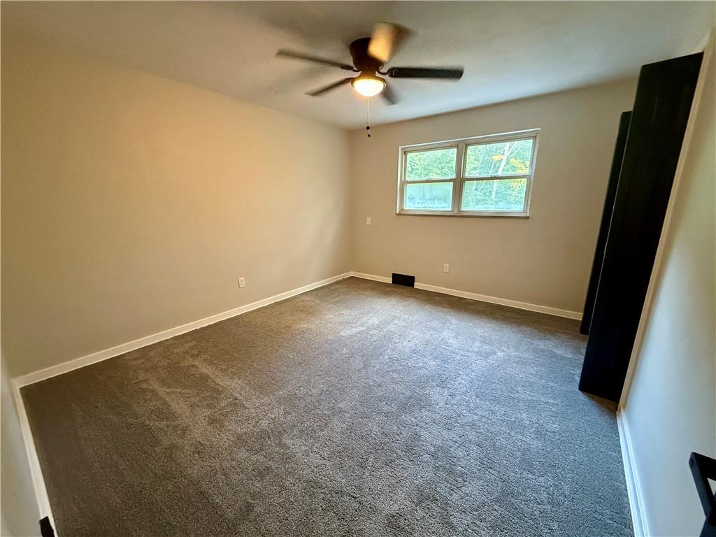 3548 Ridgewood Drive Pittsburgh, PA 15235 - Photo 14 of 25