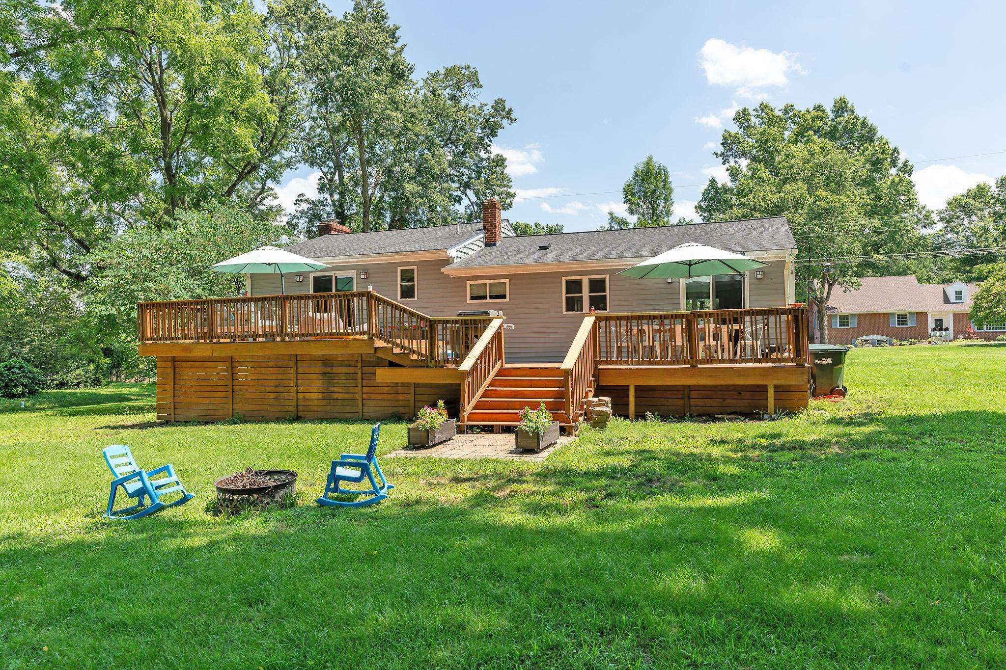 1215 Chatham Road Waynesboro, VA 22980 - Photo 9 of 59 Gallery Image 9