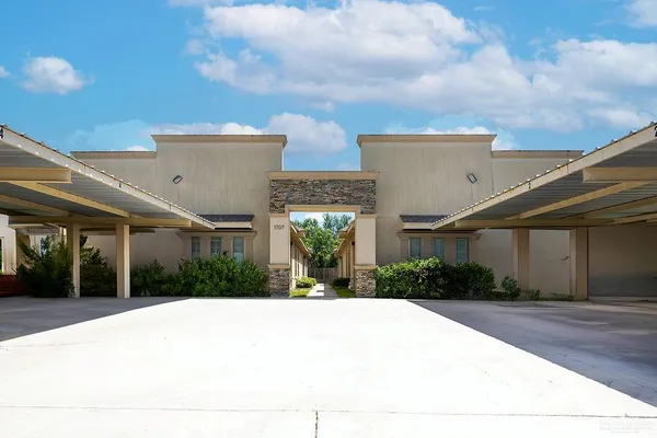 $1,100 | 1707 West Smith Drive, Unit 4, Pharr, TX 78577