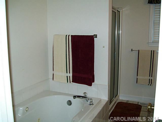 158 Pheasant Ridge Circle, Unit 11 York, SC 29745 - Photo 14 of 16 Gallery Image 14