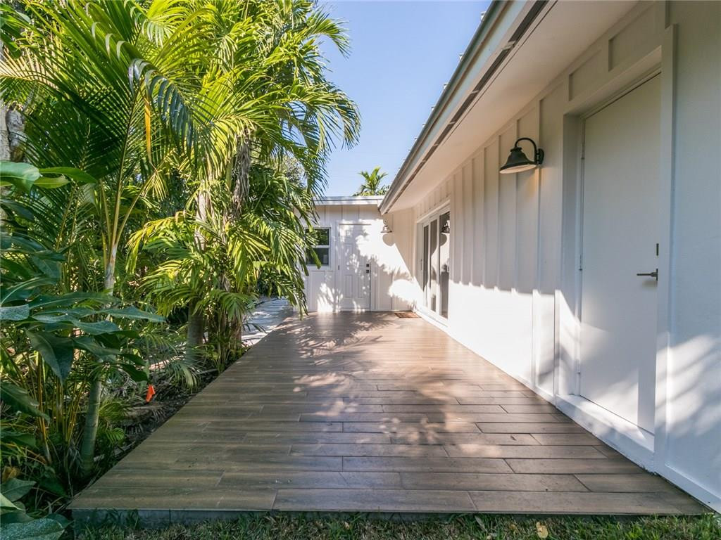 500 Northwest 1st Street Boca Raton, FL 33432 - Photo 17 of 33 Photo 17