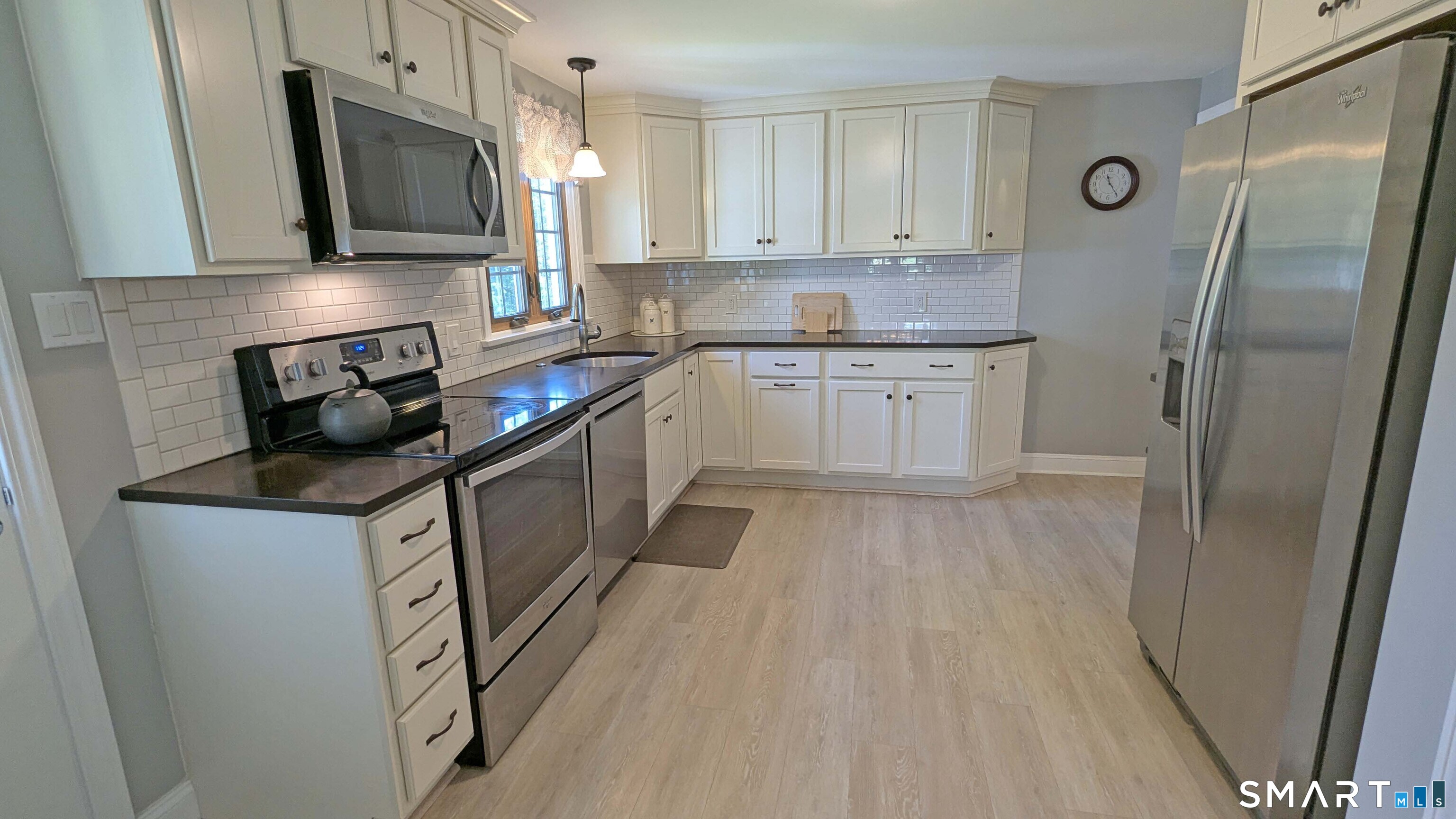 65 Prout Hill Road Middletown, CT 06457 - Photo 8 of 31 Beautifully remodeled kitchen