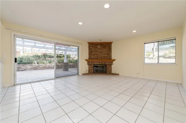 $6,500 | 20335 VÃa La Vieja, Yorba Linda, CA 92887