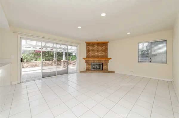 $6,500 | 20335 VÃa La Vieja, Yorba Linda, CA 92887