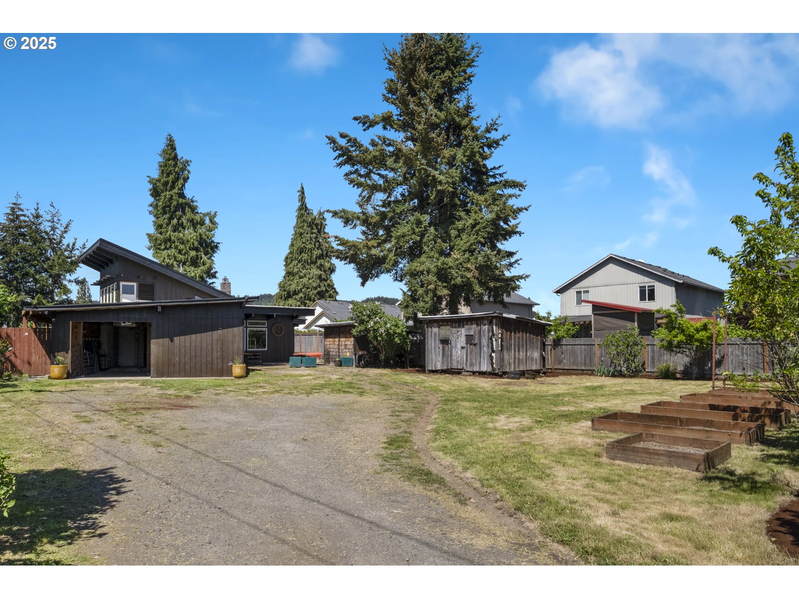 51771 Southwest Old Portland Road Scappoose, OR 97056 - Photo 5 of 48 Gallery Image 5