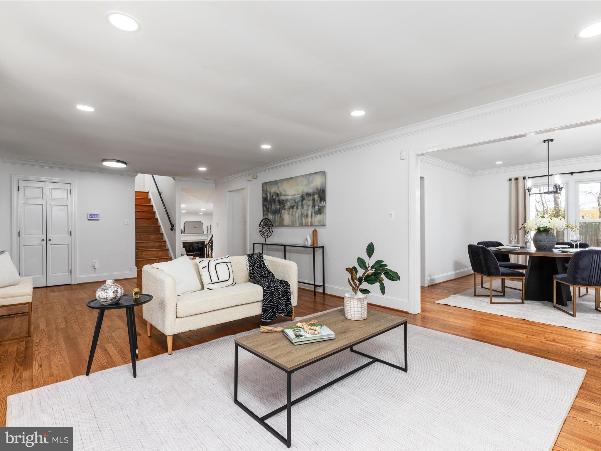 933 Ridge Drive McLean, VA 22101 - Photo 14 of 71 2E6A1954_933 Ridge Dr - Absolute Altitude - 10 - 2