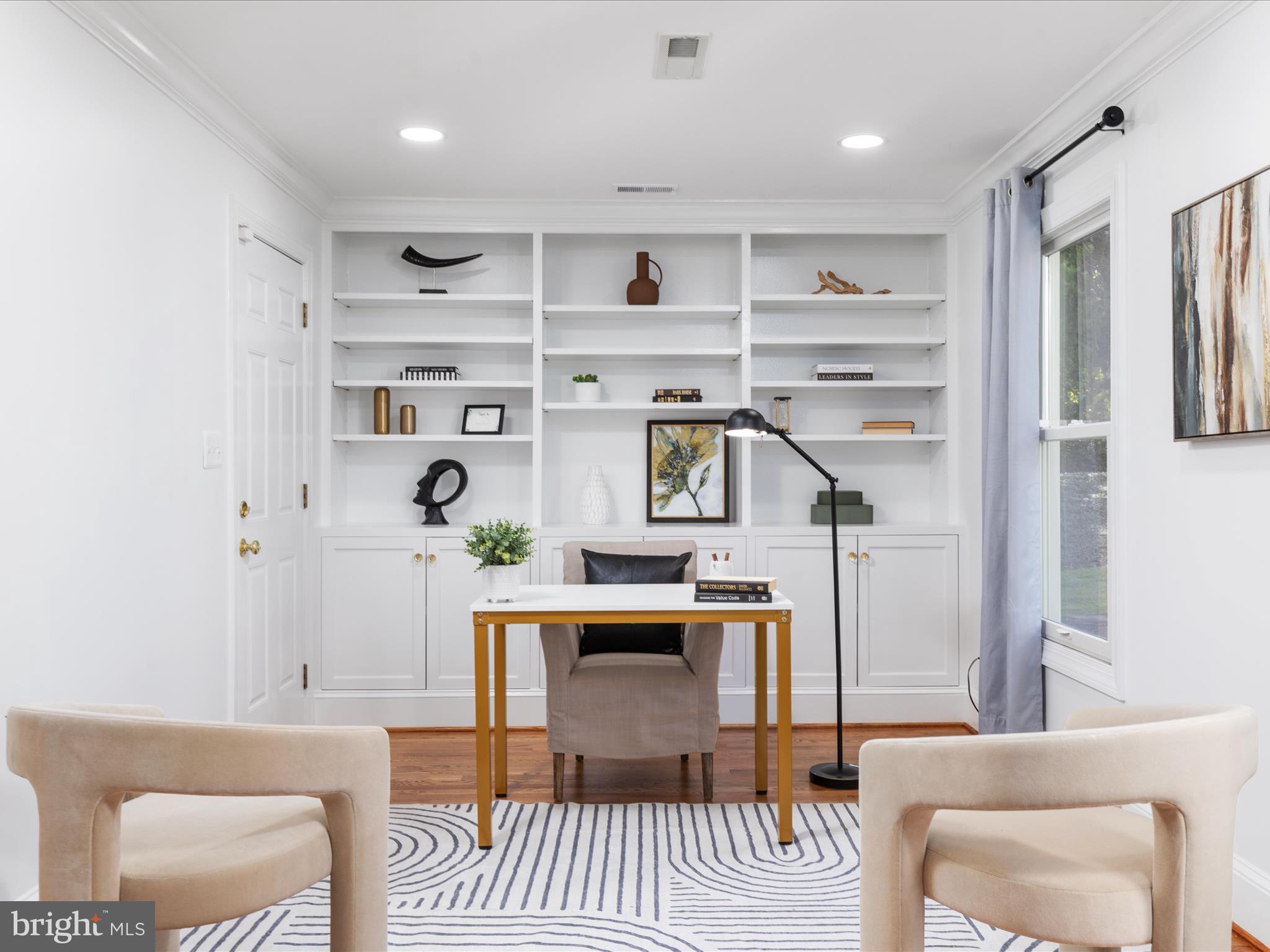 933 Ridge Drive McLean, VA 22101 - Photo 16 of 71 2E6A1712_933 Ridge Dr - Absolute Altitude - 10 - 2