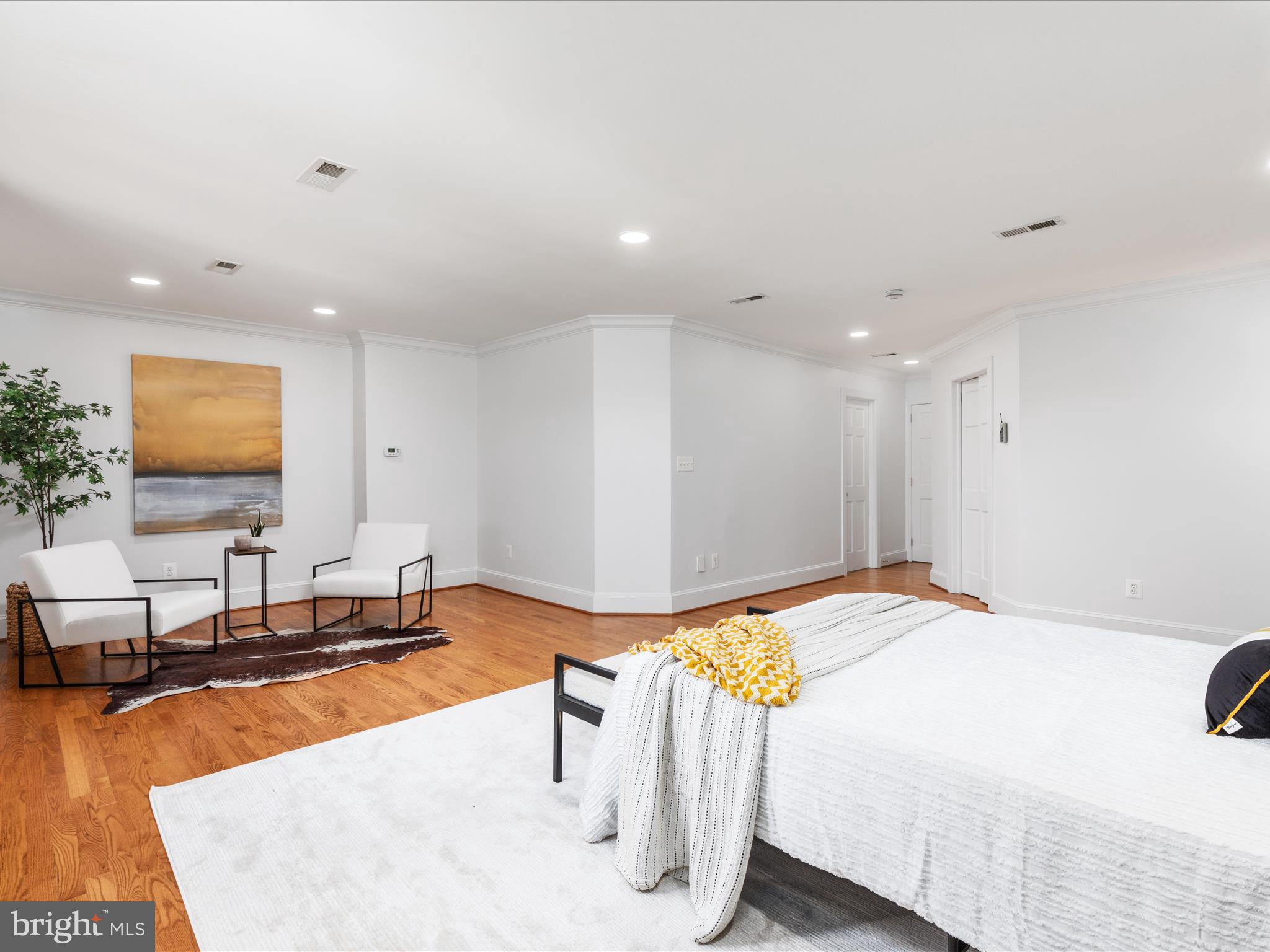 933 Ridge Drive McLean, VA 22101 - Photo 39 of 71 2E6A1874_933 Ridge Dr - Absolute Altitude - 10 - 2