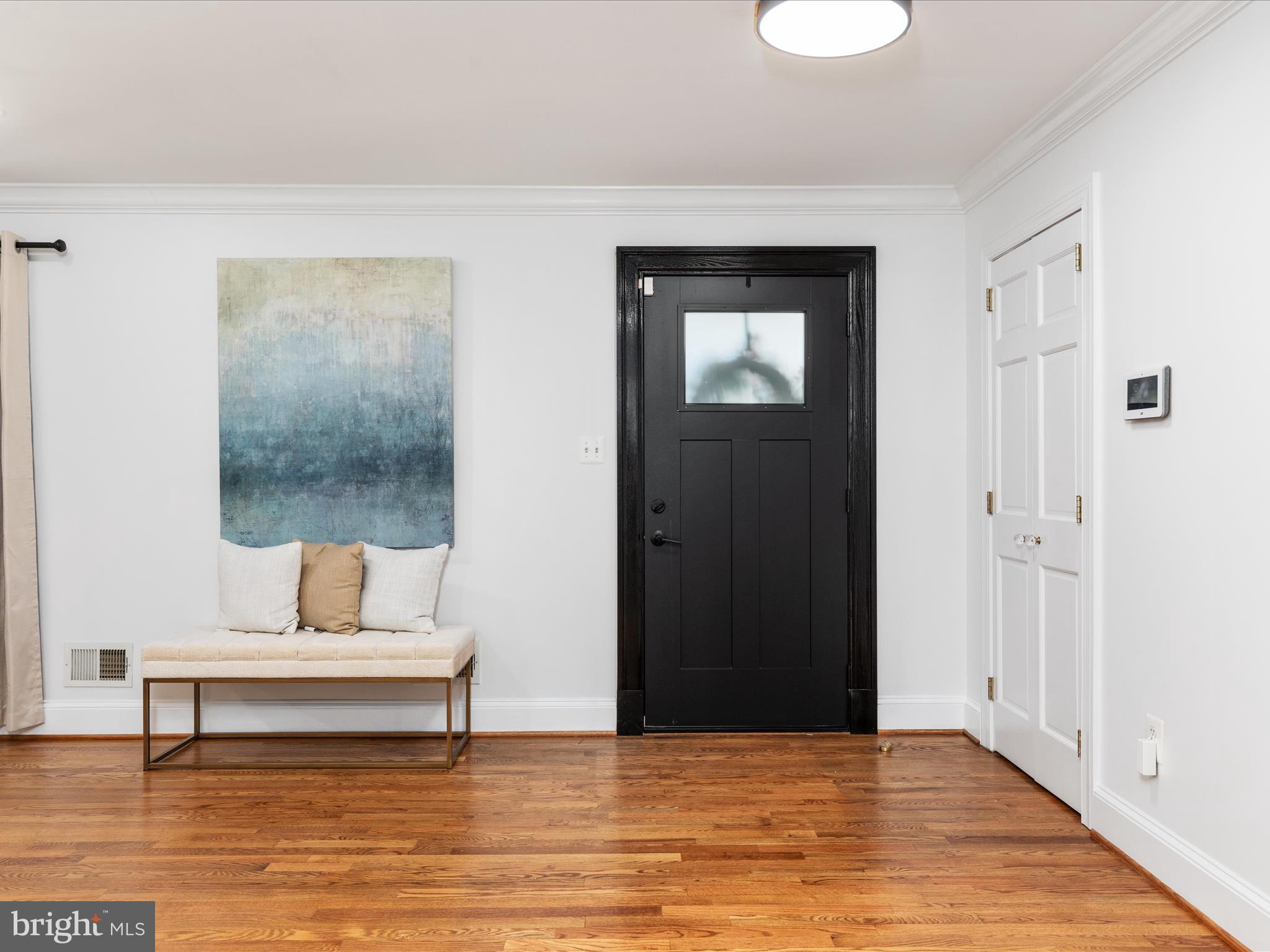 933 Ridge Drive McLean, VA 22101 - Photo 8 of 71 2E6A1770_933 Ridge Dr - Absolute Altitude - 10 - 2