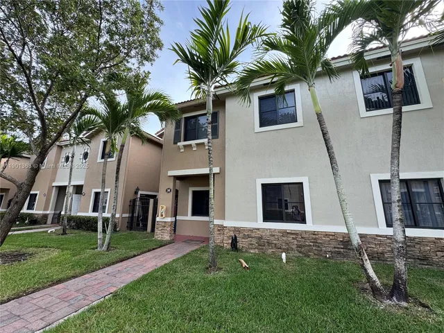 $359,990 | 22411 Southwest 88th Place, Unit 1426, Cutler Bay, FL 33190