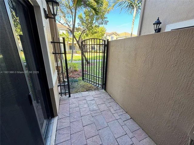 $359,990 | 22411 Southwest 88th Place, Unit 1426, Cutler Bay, FL 33190