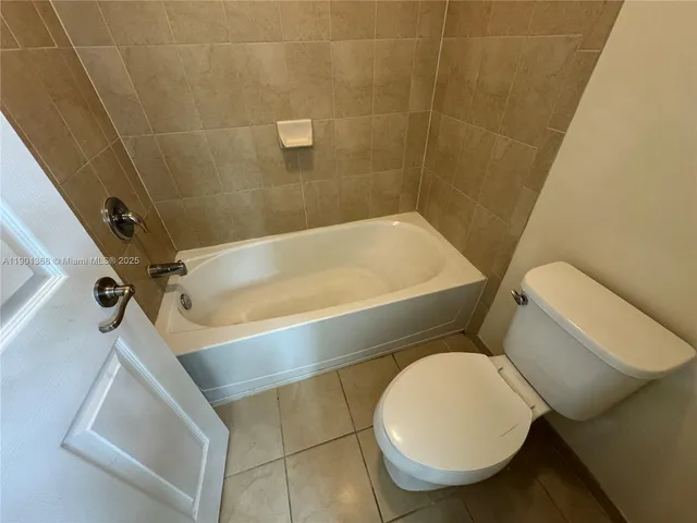 $359,990 | 22411 Southwest 88th Place, Unit 1426, Cutler Bay, FL 33190