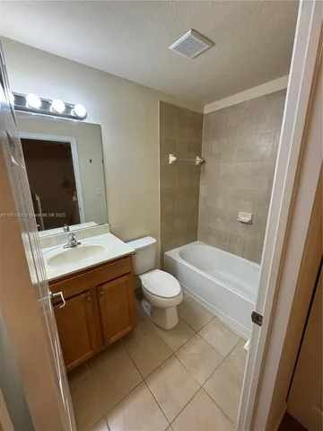 $359,990 | 22411 Southwest 88th Place, Unit 1426, Cutler Bay, FL 33190