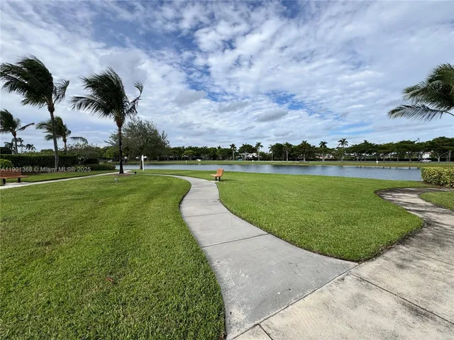 $359,990 | 22411 Southwest 88th Place, Unit 1426, Cutler Bay, FL 33190