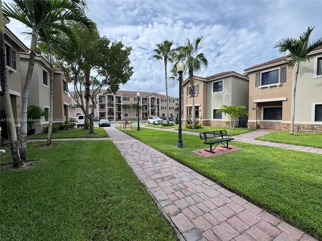 $359,990 | 22411 Southwest 88th Place, Unit 1426, Cutler Bay, FL 33190