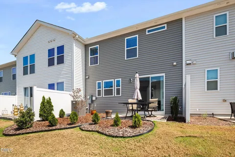 $364,900 | 743 Creekway Drive, Fuquay-Varina, NC 27526