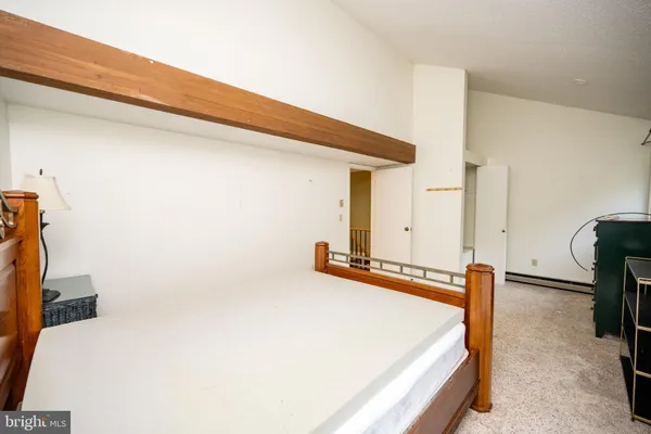 a bed room with a bed