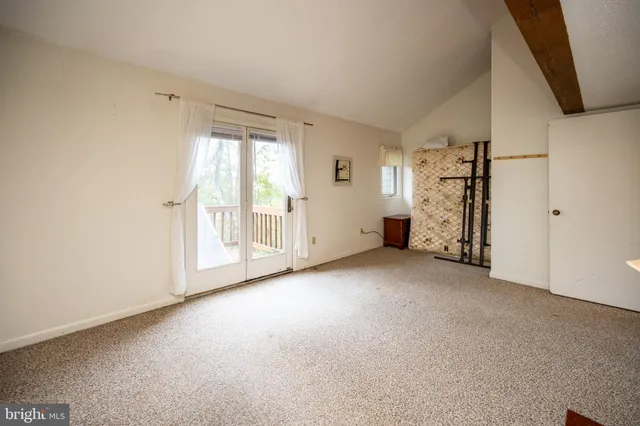 $394,000 | 5 Lakeview Court, Unit 5C, McHenry, MD 21541