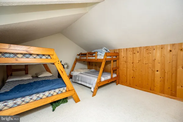 $389,000 | 5 Lakeview Court, Unit 5C, McHenry, MD 21541