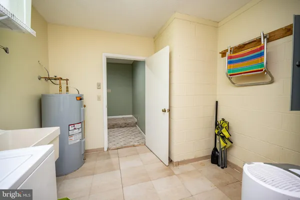 $389,000 | 5 Lakeview Court, Unit 5C, McHenry, MD 21541