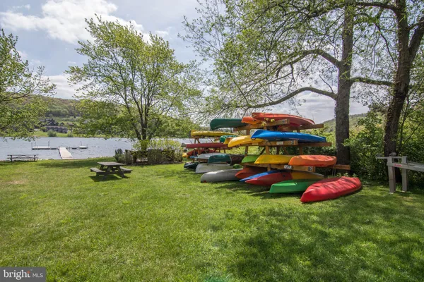 $389,000 | 5 Lakeview Court, Unit 5C, McHenry, MD 21541