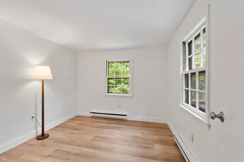 $399,000 | 12 Bohanon Bridge Road, Brookline, NH 03033