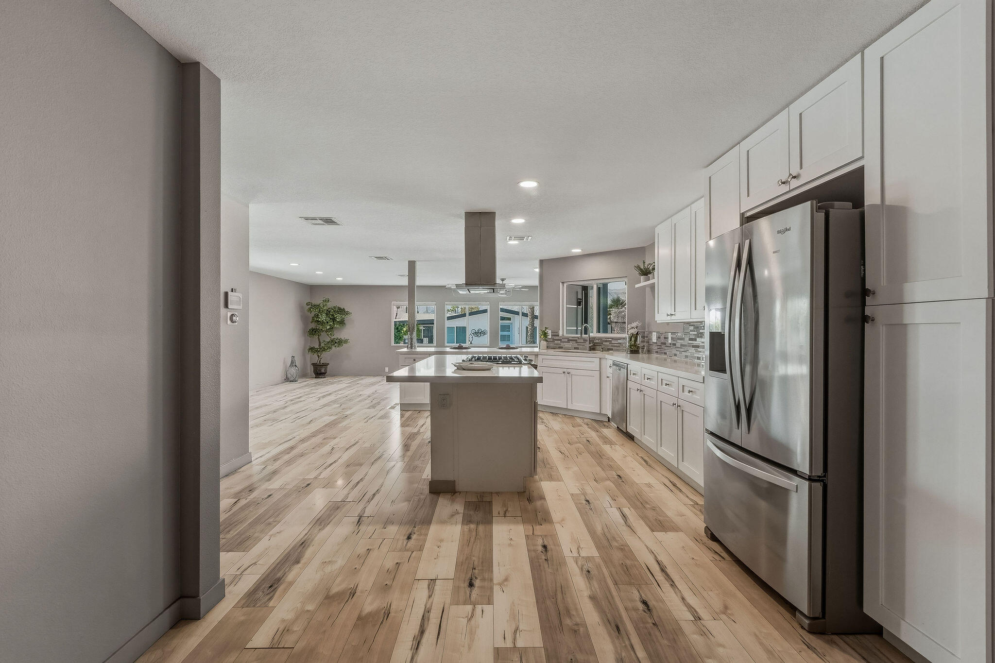 92 Athens Street Rancho Mirage, CA 92270 - Photo 16 of 77 Stainless appliances