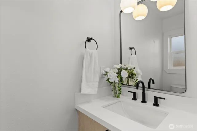 $725,000 | 9735 Evanston Avenue North, Seattle, WA 98103