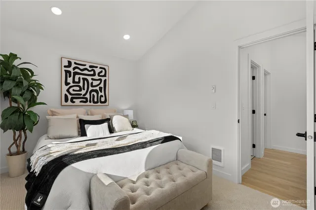 $725,000 | 9735 Evanston Avenue North, Seattle, WA 98103