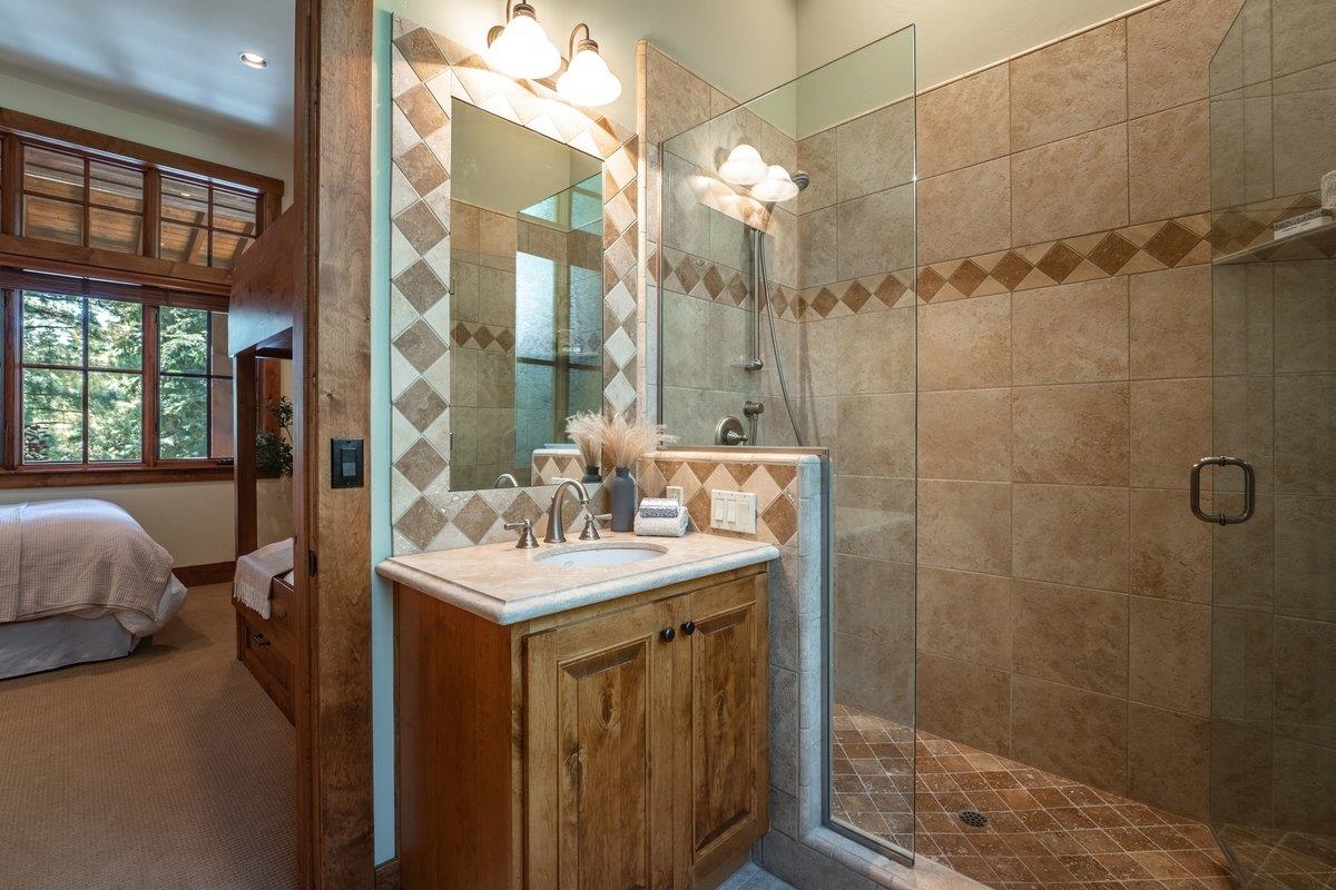 1753 Grouse Ridge Road Truckee, CA 96161 - Photo 25 of 28 Gallery Image 25