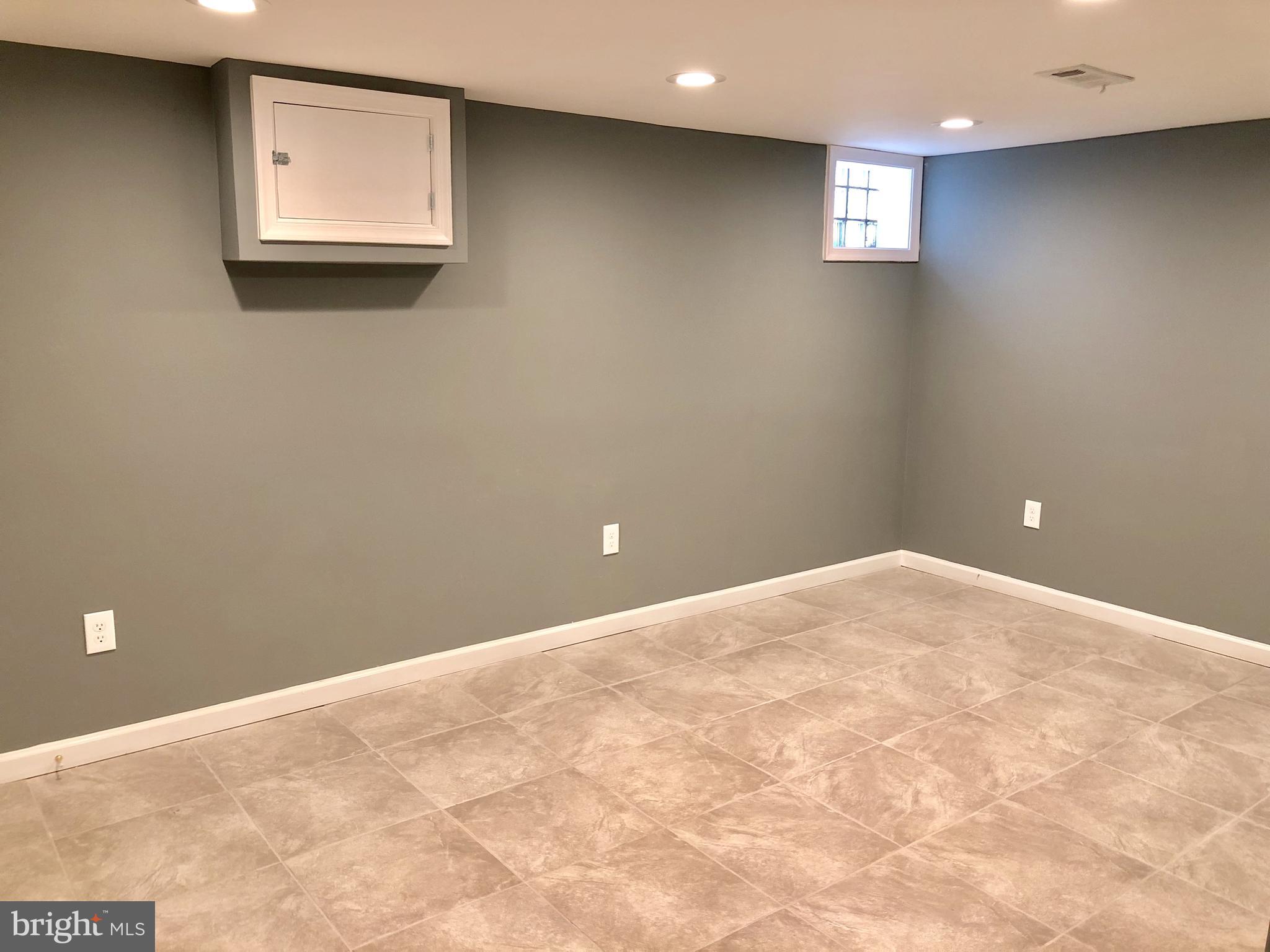 1915 Northbourne Road Baltimore, MD 21239 - Photo 17 of 22 Basement