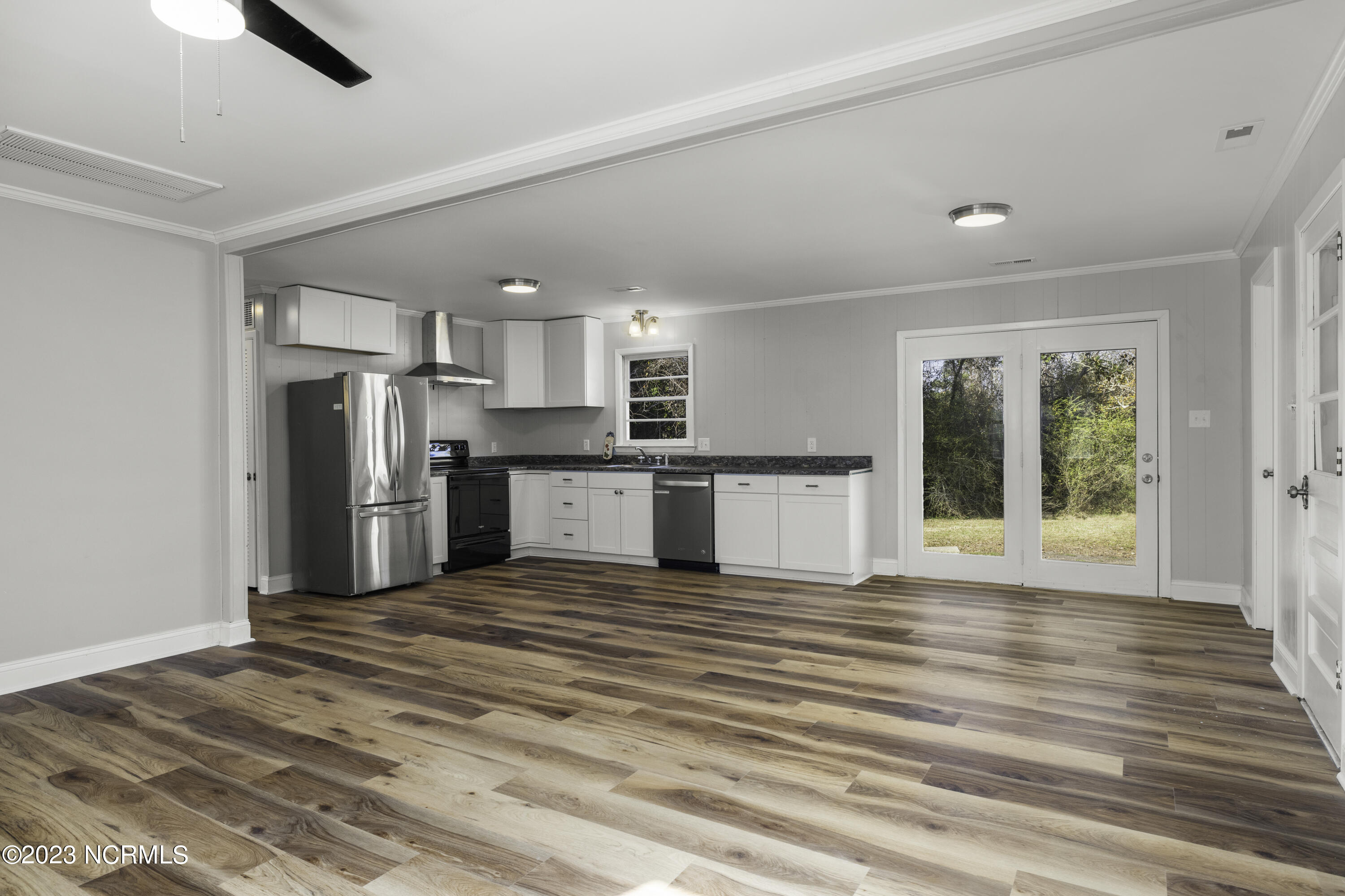 206 Harris Creek Loop Road Jacksonville, NC 28540 - Photo 7 of 16 206_Harris_Creek_Loop-6