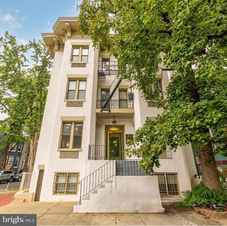 1822 15th Street Northwest, Unit B5 Washington, DC 20009 - Photo 1 of 7 front view of a house