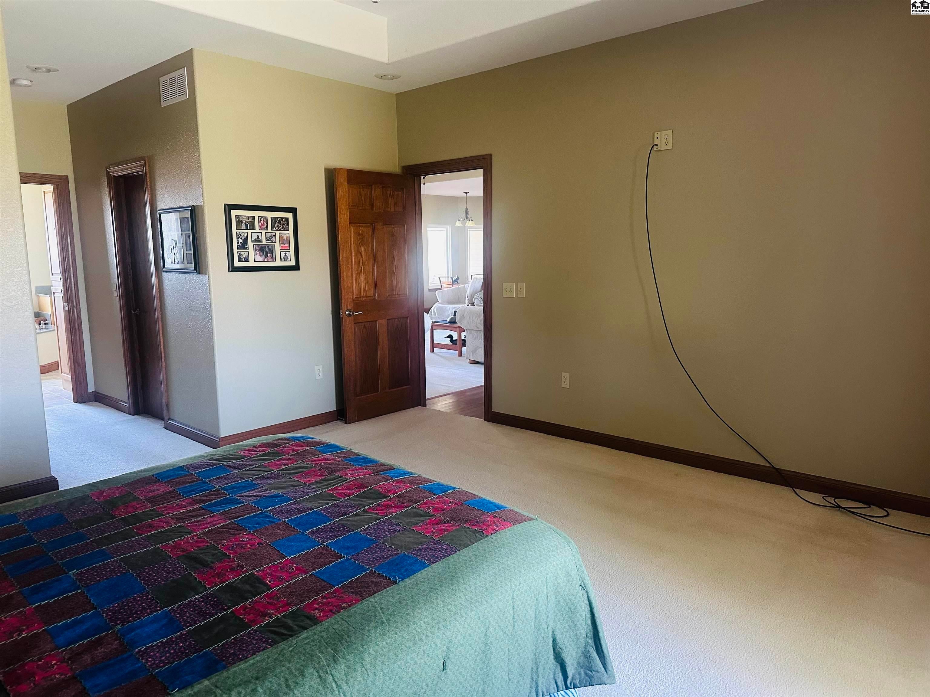 10204 East Ridge Road Pratt, KS 67124 - Photo 22 of 46 Gallery Image 22